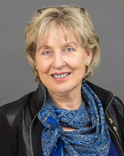 Ria W.J. Schutte